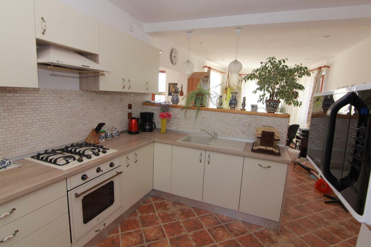 Raza Soarelui Apartment Sovata Ngoại thất bức ảnh